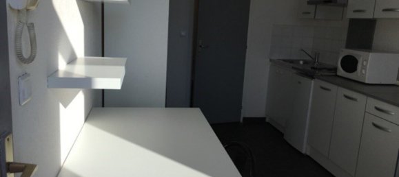 Studio in Lille, France No. 50630 4