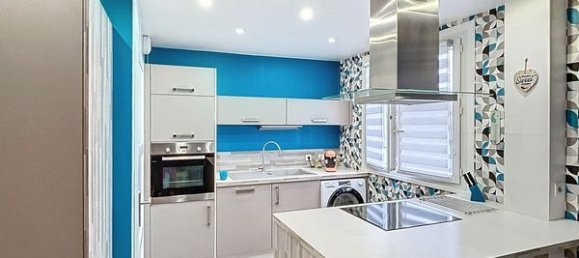 Apartamento de 4 habitaciónes en Reims, France No. 158210 3