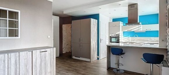 Apartamento de 4 habitaciónes en Reims, France No. 158210 2