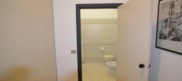  مكتب في Jesi, Italy 210متر مربع رقم 121643 7