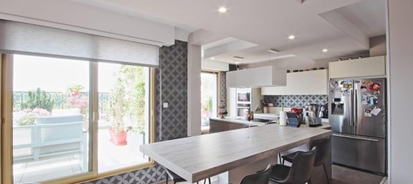 Apartamento de 3 dormitorios en Sainte-Catherine, France No. 154874 8