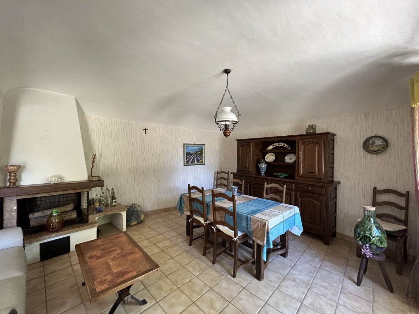 Casa de 6 dormitorios en Saint-Vincent-de-Barres, France No. 191075