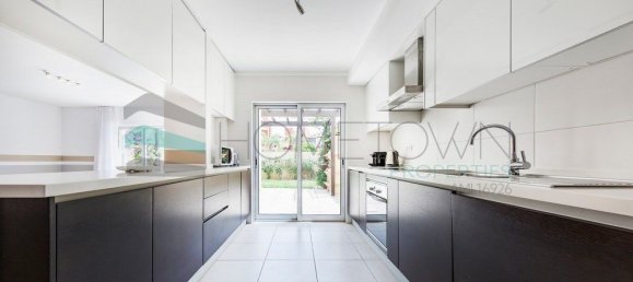 3 غرف نوم منزل في Quarteira, Portugal رقم 100846 23