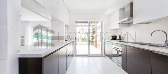 3 غرف نوم منزل في Quarteira, Portugal رقم 100846 25