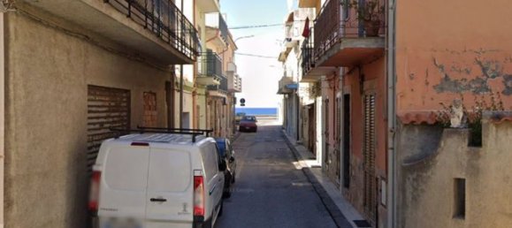 4 rooms Apartment in Spadafora, Italy No. 43655 2