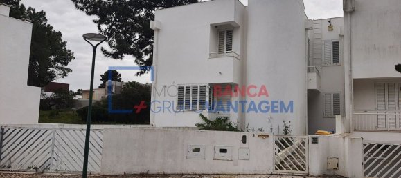 4 Schlafzimmer Haus in Seixal, Portugal, Nr. 19610 2