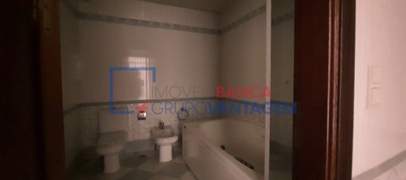 4 Schlafzimmer Haus in Seixal, Portugal, Nr. 19610 23