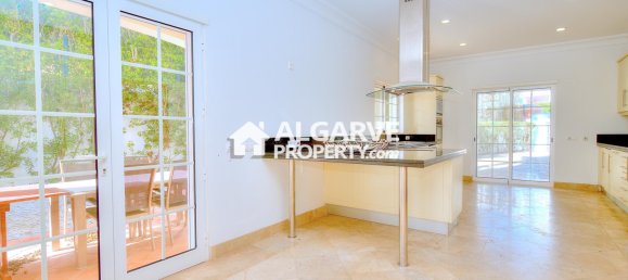 4 bedrooms Villa in Almancil, Portugal No. 103093 11