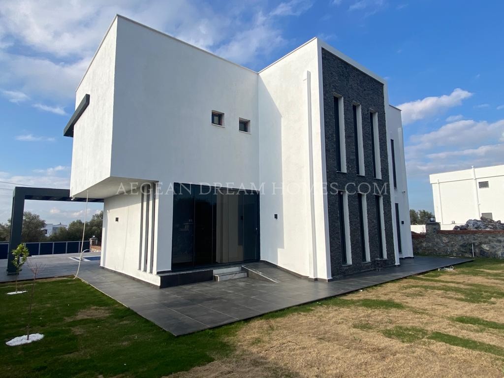 Villa 5+1 in Didim, Turkey No. 8537