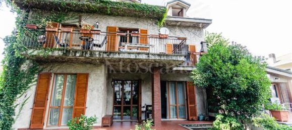 7 Schlafzimmer Villa in Nova Milanese, Italy, Nr. 361171 8