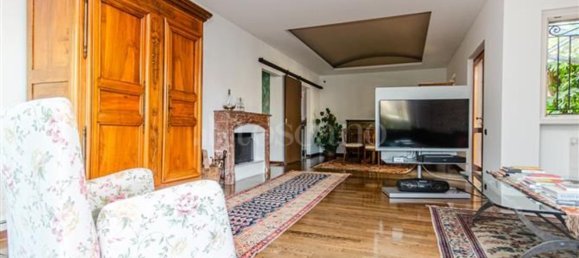 7 Schlafzimmer Villa in Nova Milanese, Italy, Nr. 361171 20