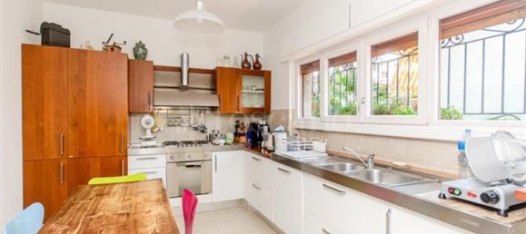 7 Schlafzimmer Villa in Nova Milanese, Italy, Nr. 361171 29