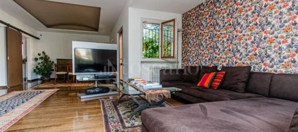 7 Schlafzimmer Villa in Nova Milanese, Italy, Nr. 361171 21