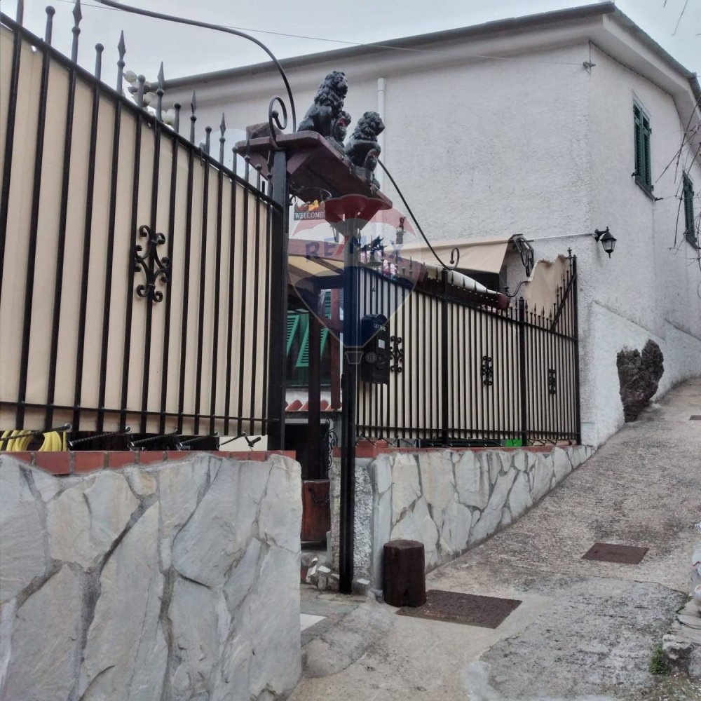 3-Zimmer Haus in Ne, Italy, Nr. 261389