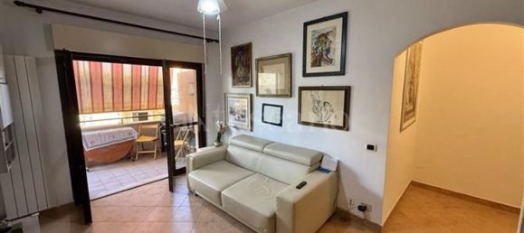 4 Schlafzimmer Wohnung in Nettuno, Italy, Nr. 339453 8