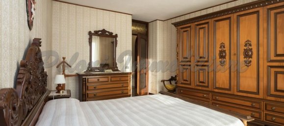 4-Zimmer Wohnung in Trescore Balneario, Italy, Nr. 145660 11