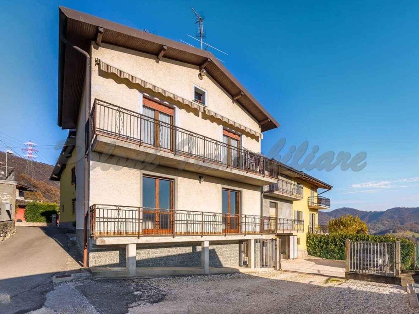 4-Zimmer Wohnung in Trescore Balneario, Italy, Nr. 145660
