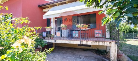 5 rooms House in Marcaria, Italy No. 274770 8