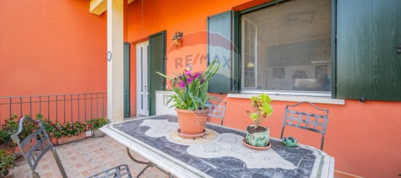 5 rooms House in Marcaria, Italy No. 274770 7