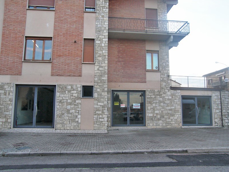 94m² Warehouse in Torrita di Siena, Italy No. 39127