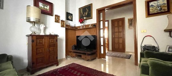 3 Schlafzimmer Wohnung in Rome, Italy, Nr. 24306 20