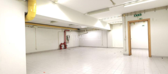 420m² Commercial property in Pombal, Portugal No. 90283 2