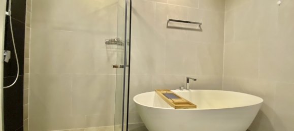 Кондоминиум  с 2 спальнями в Паттайя, Таиланд № 60044 16