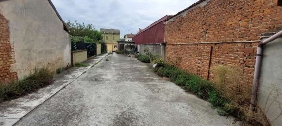 4 bedrooms Apartment in Rive, Italy No. 364523 2