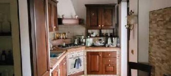 7 rooms Apartment in Naples, Italy No. 10990 7