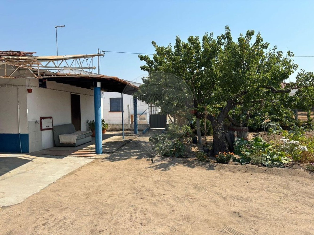  Land in Coruche, Portugal No. 292609