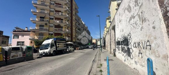 Apartamento de 3 habitaciónes en Naples, Italy No. 42009 2