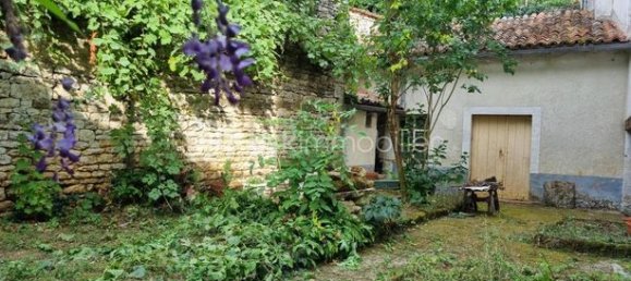 3 bedrooms House in Deux-Sevres, France No. 303874 11