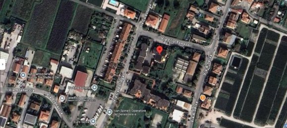 4 rooms Apartment in Agliana, Italy No. 198107 8