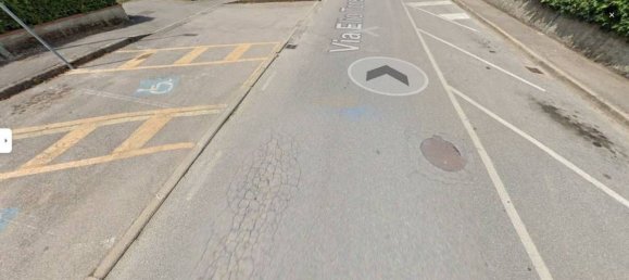 4 rooms Apartment in Agliana, Italy No. 198107 16