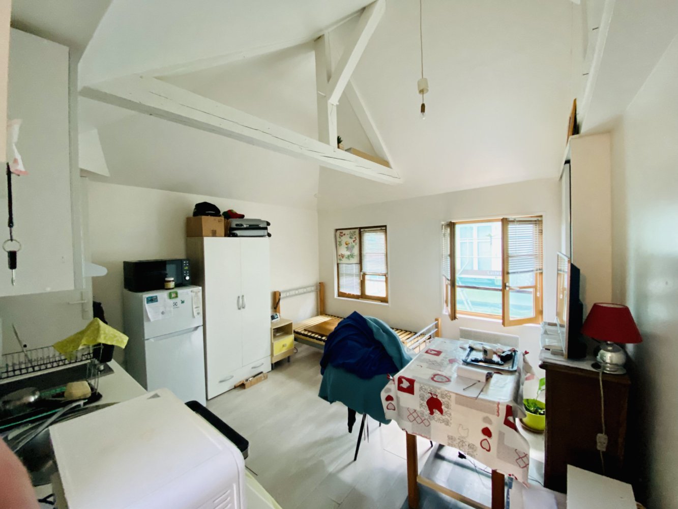 Studio in Troyes, France No. 94639