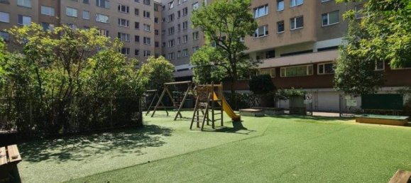 2 rooms Apartment in Brigittenau, Austria No. 56141 3