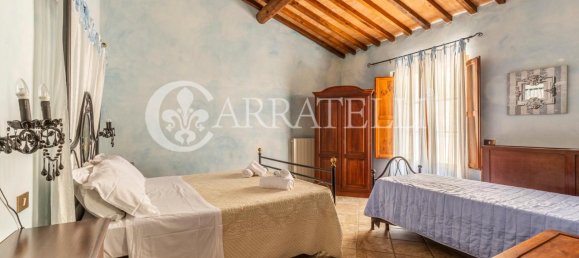 Casa de 23 divisões em Volterra, Italy N.º 12864 23