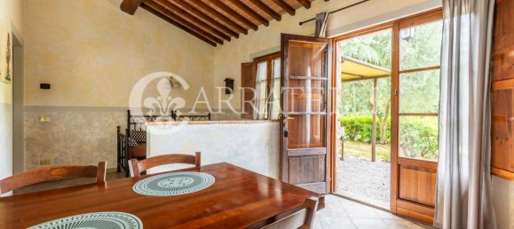 Casa de 23 divisões em Volterra, Italy N.º 12864 19