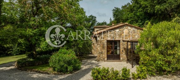 Casa de 23 divisões em Volterra, Italy N.º 12864 43