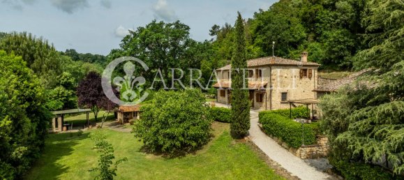 Casa de 23 divisões em Volterra, Italy N.º 12864 45