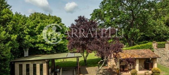 Casa de 23 divisões em Volterra, Italy N.º 12864 48
