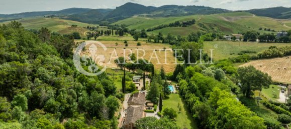 Casa de 23 divisões em Volterra, Italy N.º 12864 5