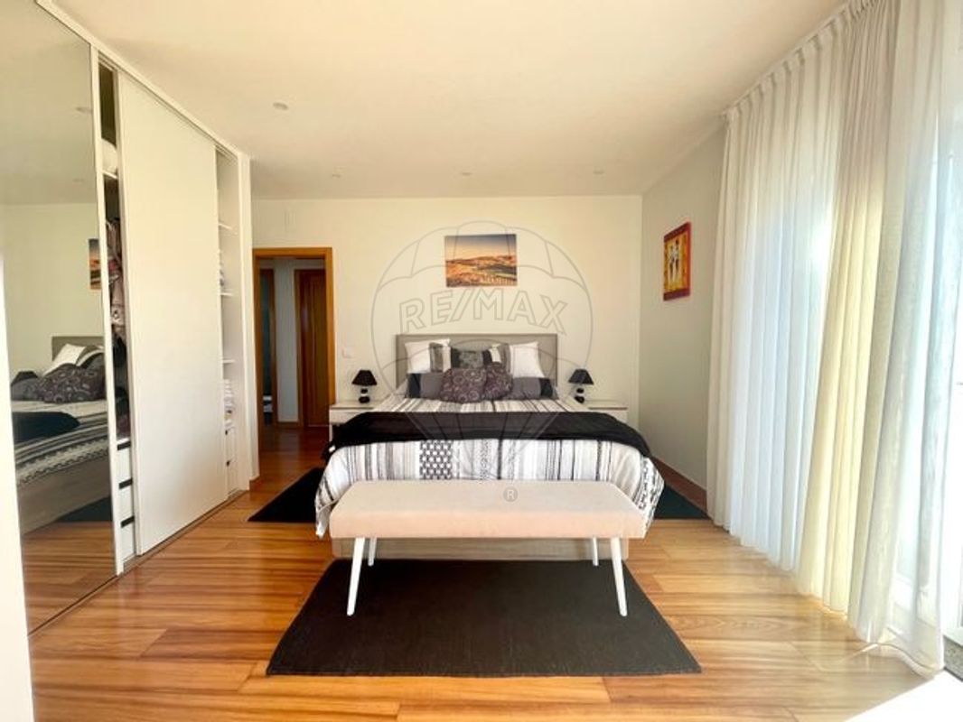 Casa T4 em Póvoa de Varzim, Portugal N.º 22064