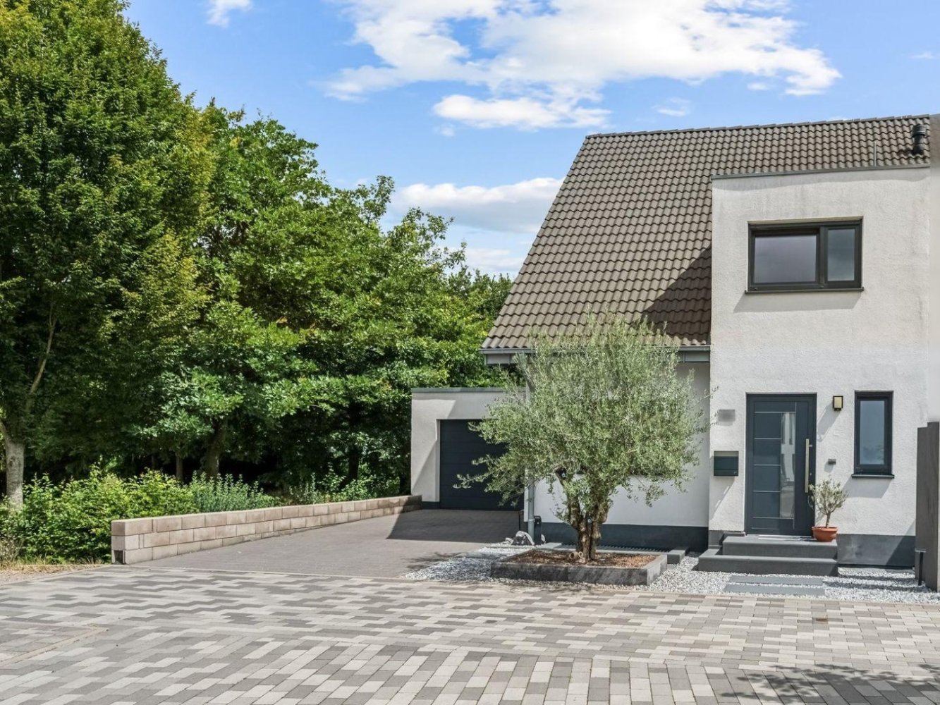 5-salle Maison de ville à Aachen, Germany No. 245847