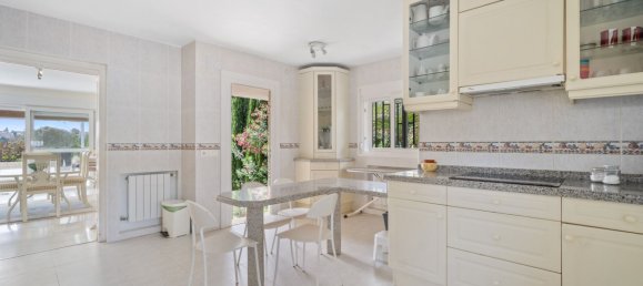 4 غرف نوم فيلا في Marbella, Spain رقم 135111 13