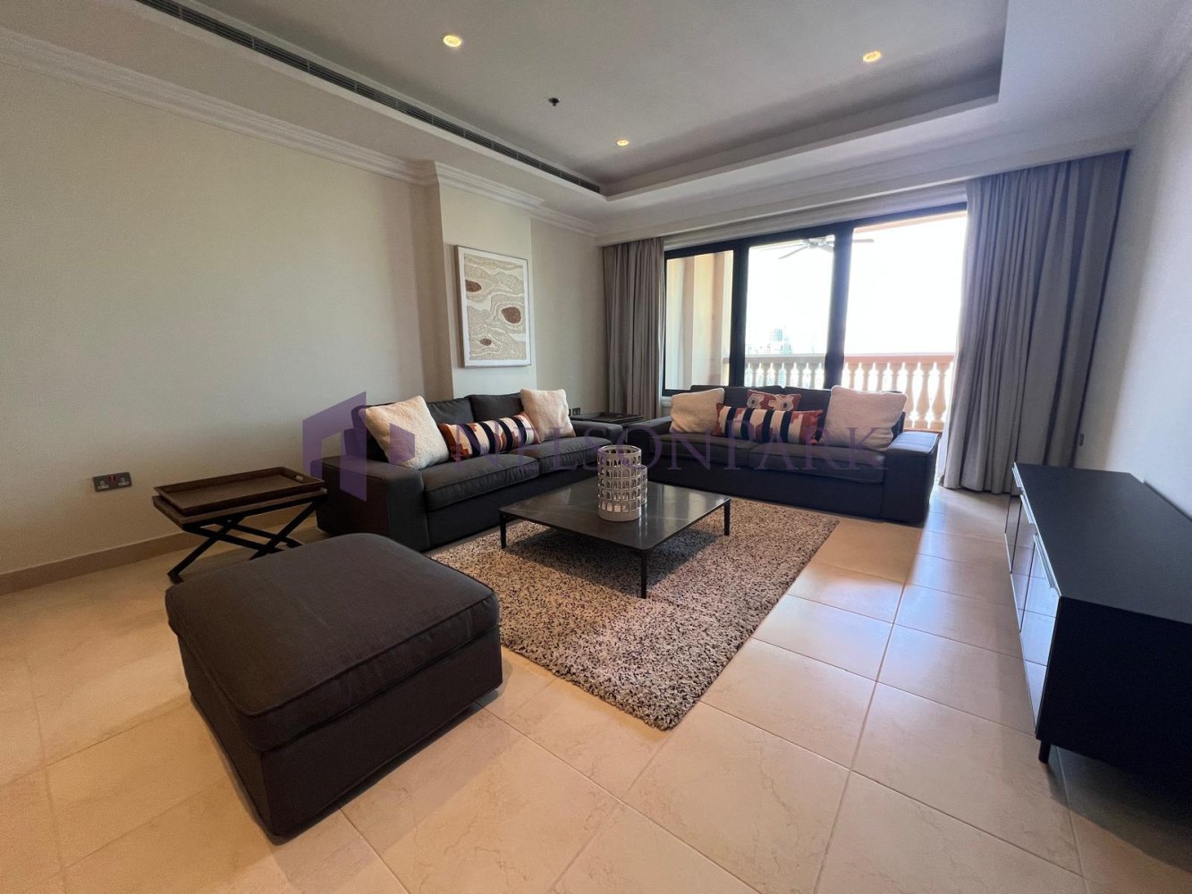 Apartamento de 2 dormitorios en Doha, Qatar No. 1196