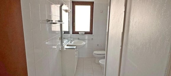 Apartamento de 5 divisões em Gravina di Catania, Italy N.º 17652 16