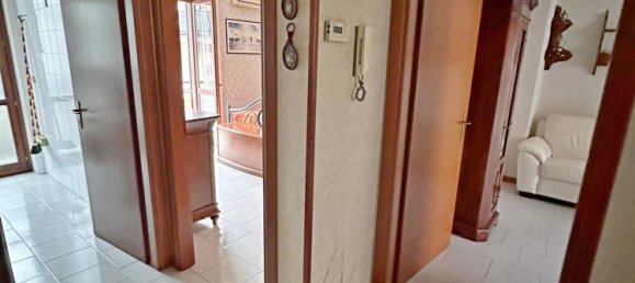 Apartamento de 5 divisões em Gravina di Catania, Italy N.º 17652 5