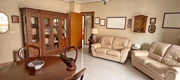 Apartamento de 5 divisões em Gravina di Catania, Italy N.º 17652 9