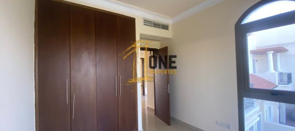 4 bedrooms Villa in Al Hamra Village, UAE No. 93794 10